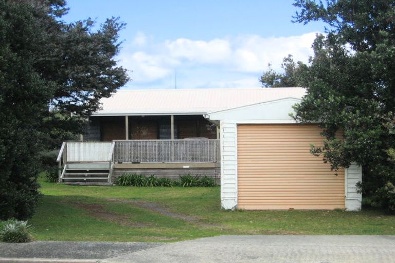 Photo of property in 3 Pinewood Place, Mangawhai Heads, Mangawhai, 0505