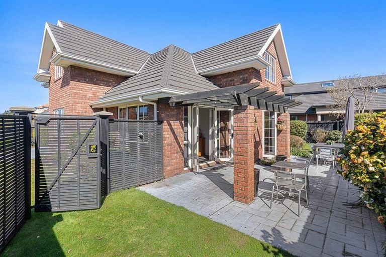 Photo of property in 29 Glencullen Drive, Casebrook, Christchurch, 8051