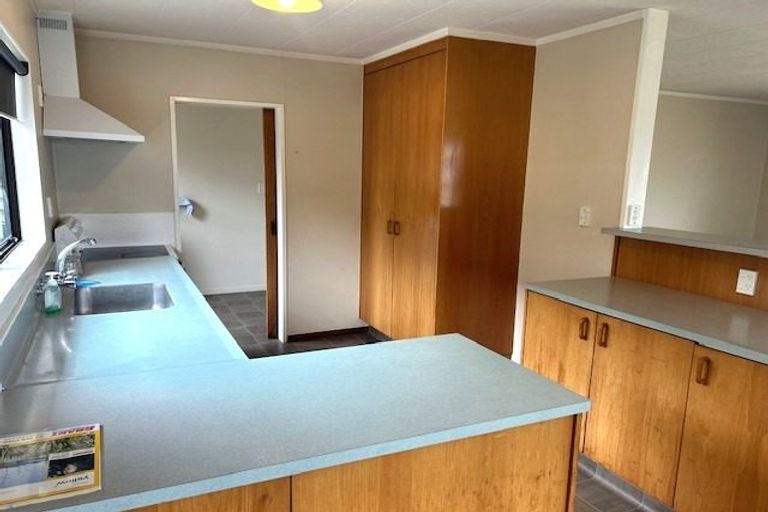 Photo of property in 31b Utauta Street, Waikanae, 5036