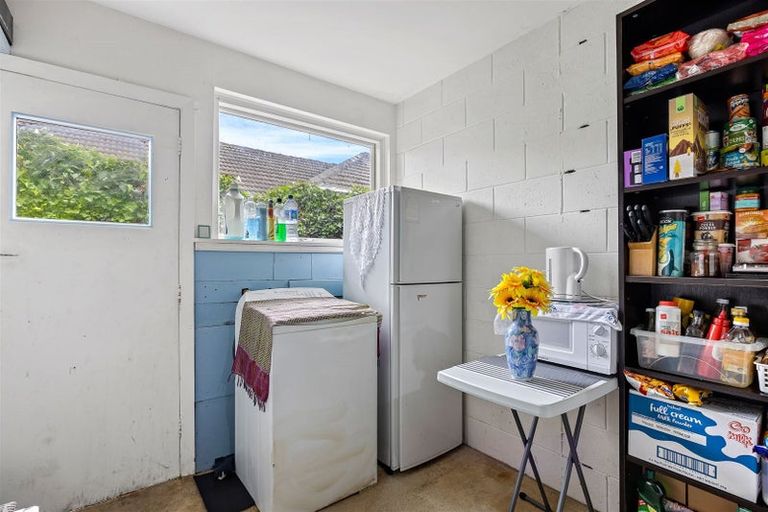 Photo of property in 14 Hart Street, Woolston, Christchurch, 8023