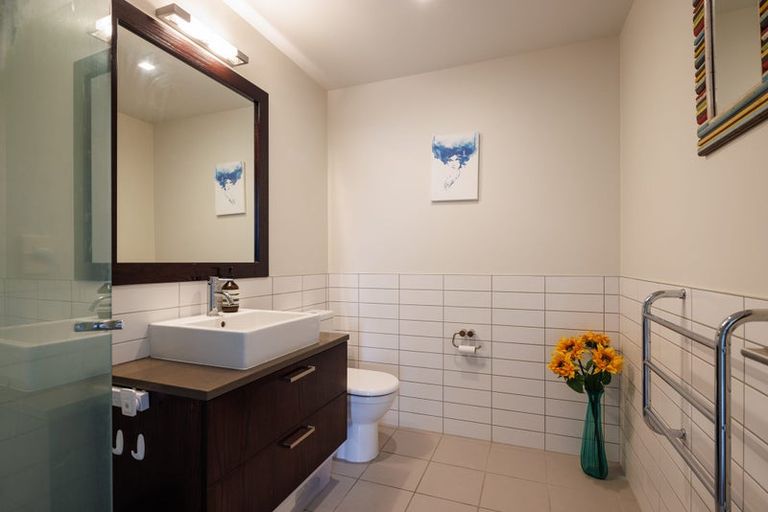 Photo of property in Chews Lane Apartments, 16c/9 Chews Lane, Wellington Central, Wellington, 6011