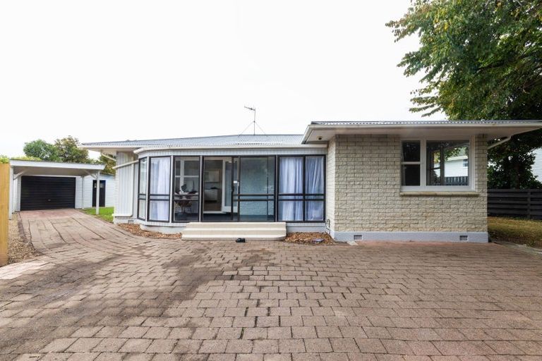 Photo of property in 95 Ruamahanga Crescent, Terrace End, Palmerston North, 4410