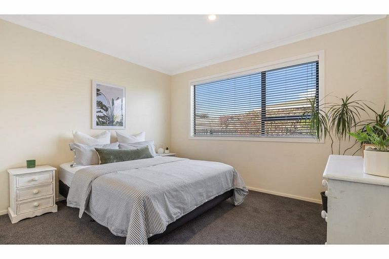 Photo of property in 102 Randolph Street, Woolston, Christchurch, 8062