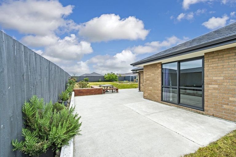 Photo of property in 5 Goodland Place, Rolleston, 7614