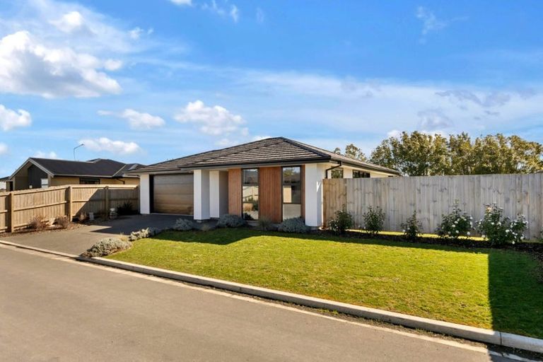 Photo of property in 2/178 Hendersons Road, Hoon Hay, Christchurch, 8025