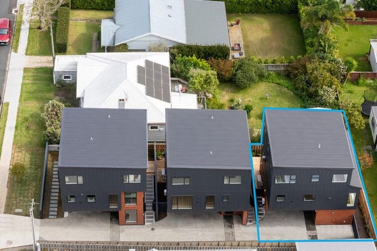 Photo of property in 16a Egremont Street, Belmont, Auckland, 0622