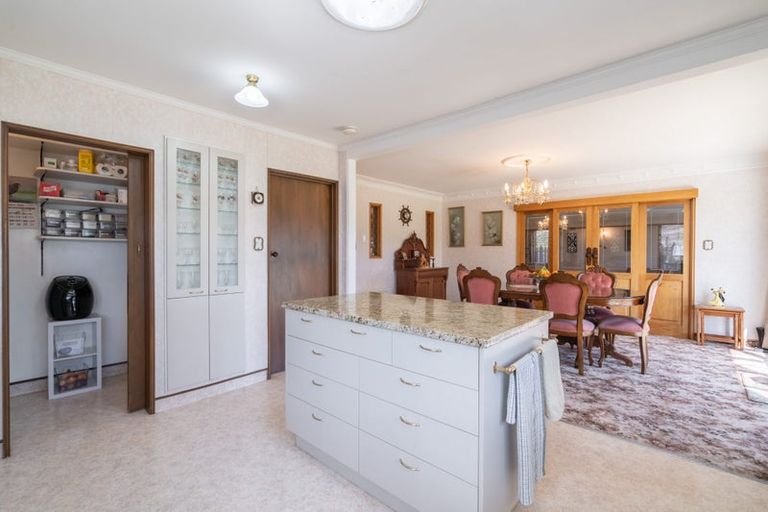 Photo of property in 18 Waterford Drive, Winton, 9720