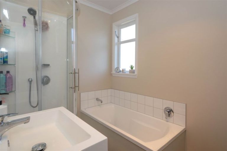 Photo of property in 222 Scott Street, Redwoodtown, Blenheim, 7201