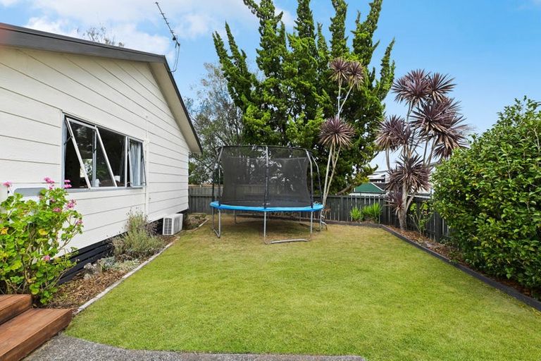 Photo of property in 35a Lindsay Crescent, Nawton, Hamilton, 3200