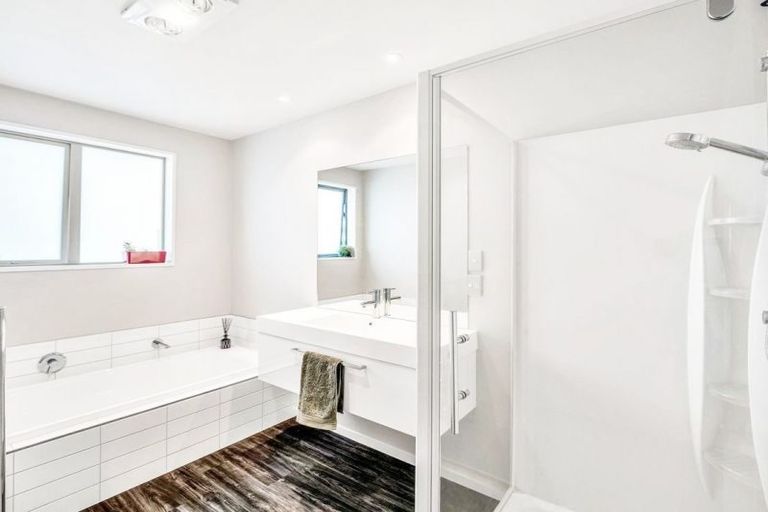 Photo of property in 28 Northwater Drive, Northwood, Christchurch, 8051