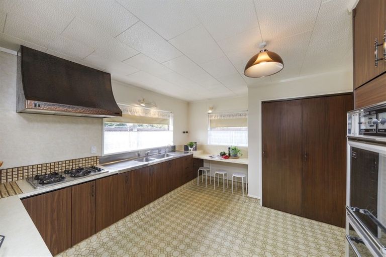 Photo of property in 17 Chippendale Crescent, Highbury, Palmerston North, 4412