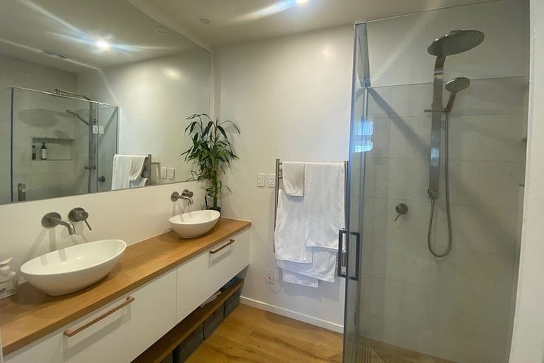 Photo of property in 39 Wiggins Street, Sumner, Christchurch, 8081