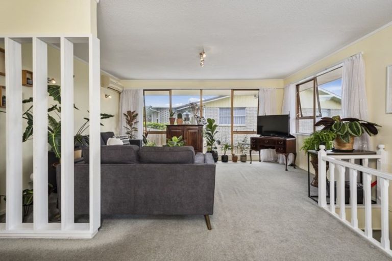 Photo of property in 16b Highfield Crescent, Brookfield, Tauranga, 3110