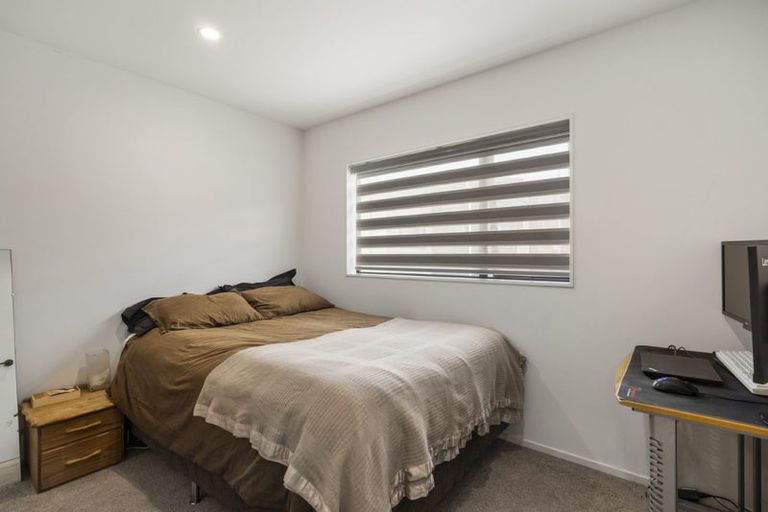 Photo of property in 133 Glenvar Ridge Road, Long Bay, Auckland, 0630