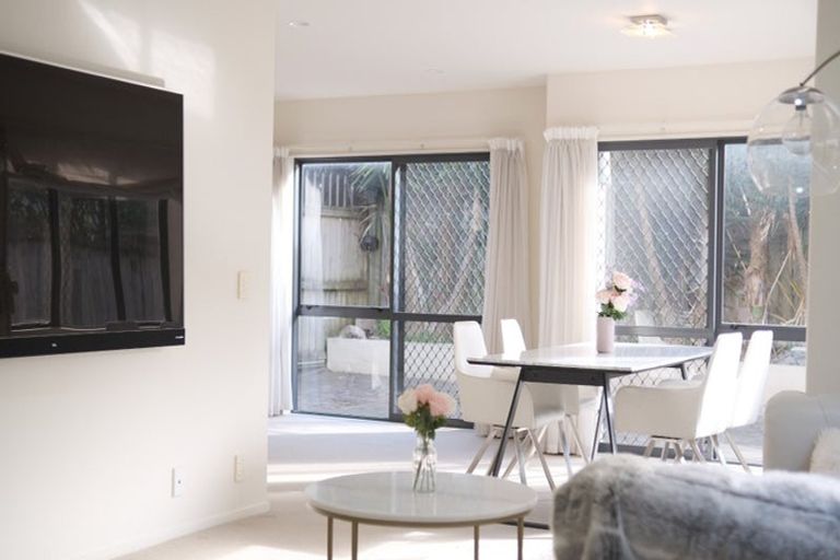 Photo of property in 29 Kelvin Hart Drive, East Tamaki, Auckland, 2013