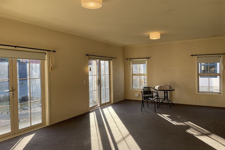 Photo of property in 49a-b James Street, Kensington, Timaru, 7910