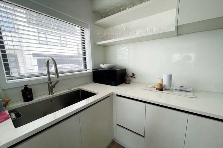Photo of property in 20b Garland Road, Greenlane, Auckland, 1061