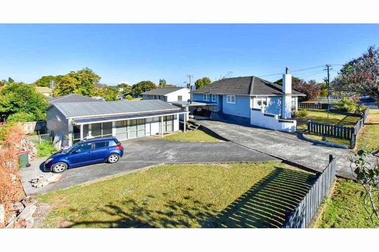 Photo of property in 49 Buller Crescent, Manurewa, Auckland, 2102
