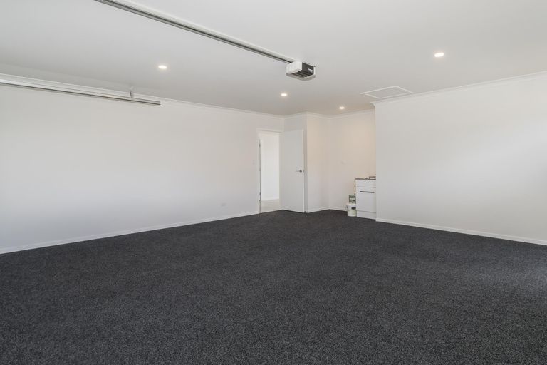 Photo of property in 3 Omapere Lane, Pyes Pa, Tauranga, 3112