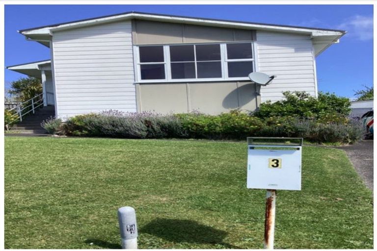 Photo of property in 540 Paremoremo Road, Paremoremo, Auckland, 0632