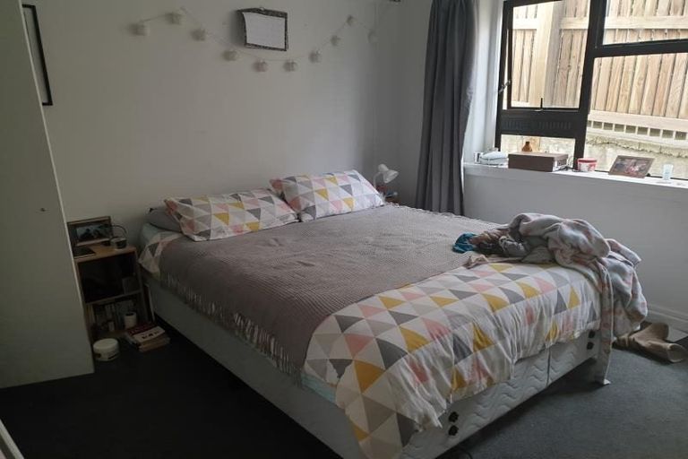 Photo of property in 2/116 Hataitai Road, Hataitai, Wellington, 6021