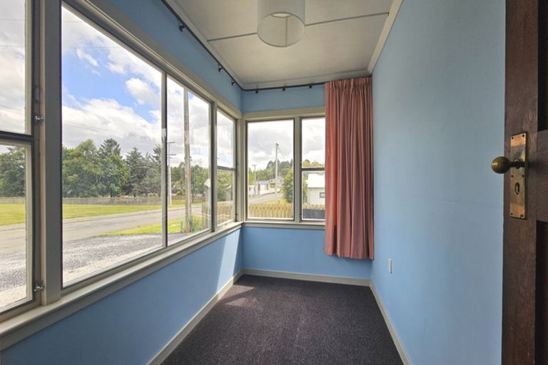 Photo of property in 43 Copinsha Street, Palmerston, 9430