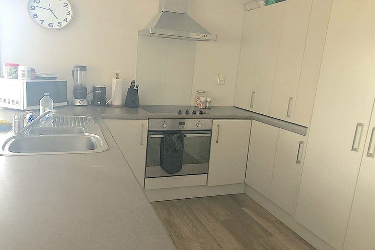 Photo of property in 16a Epsom Road, Sockburn, Christchurch, 8042