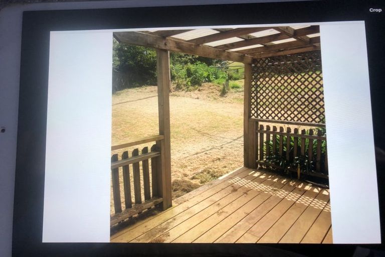 Photo of property in 15 Waitakere Road, Waitakere, Auckland, 0816