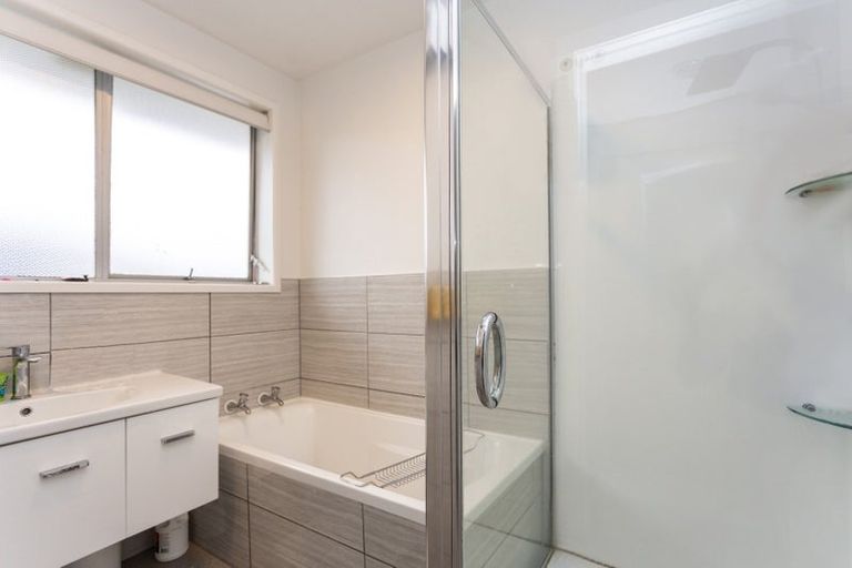 Photo of property in 8 Apollo Place, Papanui, Christchurch, 8052