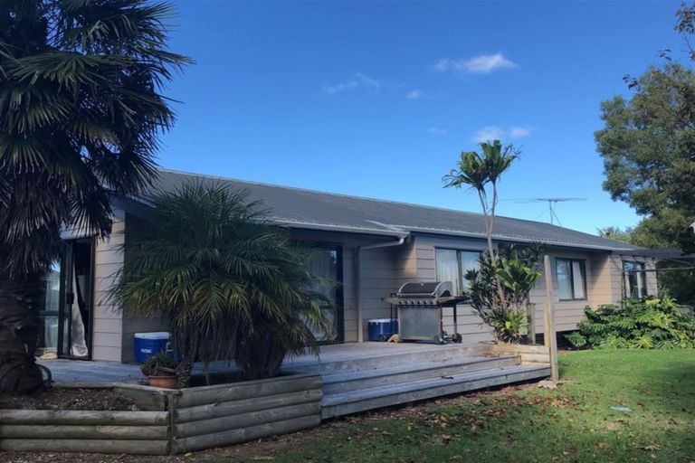 Photo of property in 1 Rarere Terrace, Kerikeri, 0230