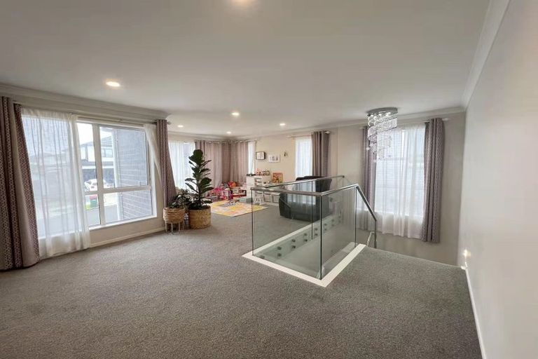 Photo of property in 39 Tinaku Road, Flat Bush, Auckland, 2019