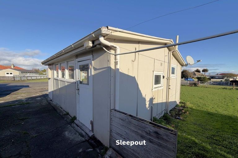 Photo of property in 12 Christian Street, Dannevirke, 4930