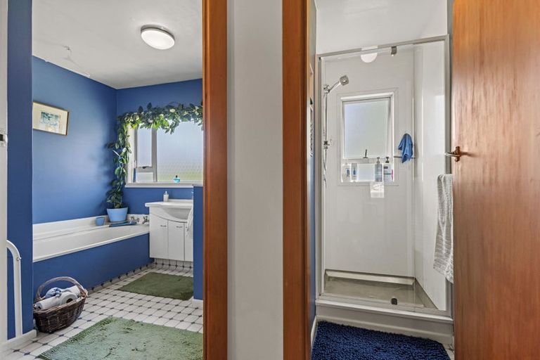 Photo of property in 32 Claridges Road, Casebrook, Christchurch, 8051