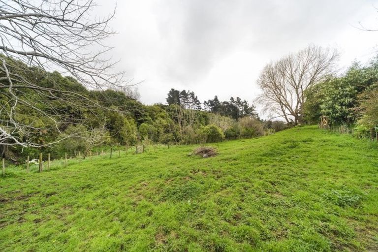 Photo of property in 274 Turitea Road, Turitea, Palmerston North, 4472