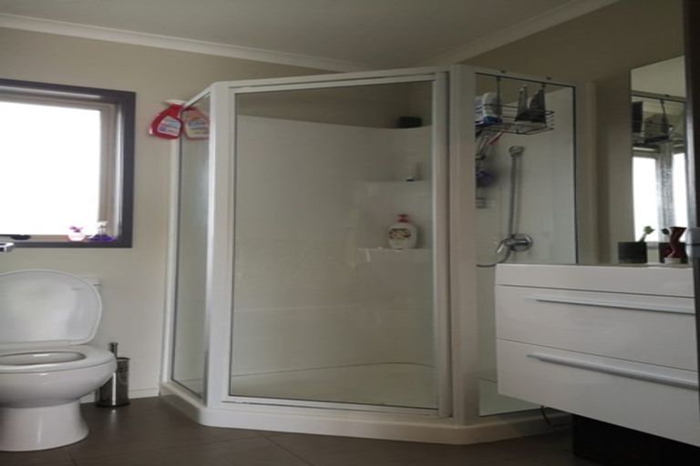 Photo of property in 11 Trauzer Place, Flagstaff, Hamilton, 3210