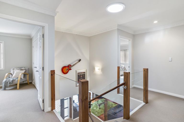 Photo of property in 12 Beatrice Place, Flat Bush, Auckland, 2016