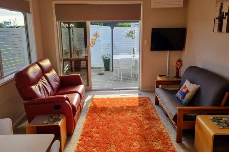 Photo of property in 2 Mutetai Road, Clarks Beach, 2122