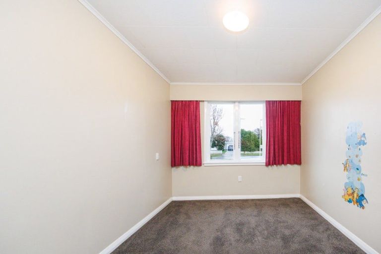 Photo of property in 12 Mersey Street, Rongotea, 4476