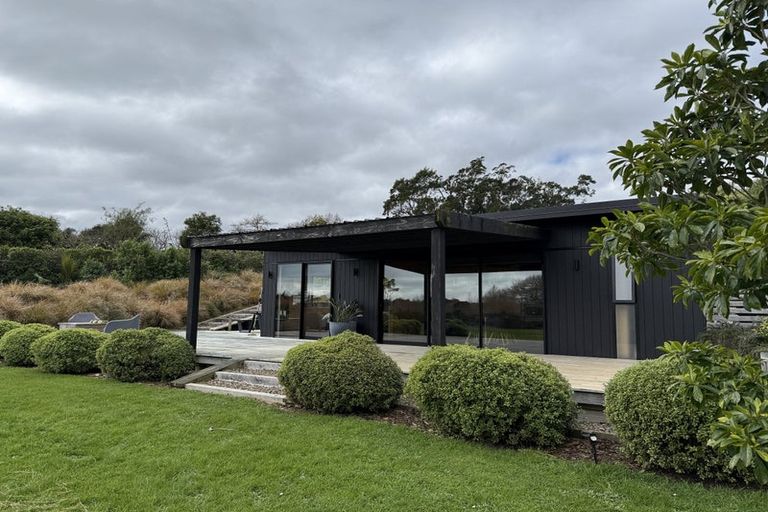 Photo of property in 10 Manuwai Lane, Karaka, Drury, 2578