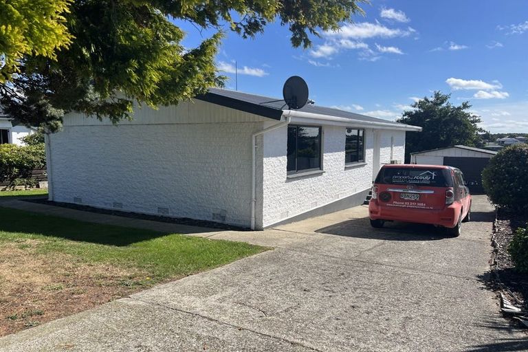Photo of property in 30 Enniskillen Street, Clifton, Invercargill, 9812