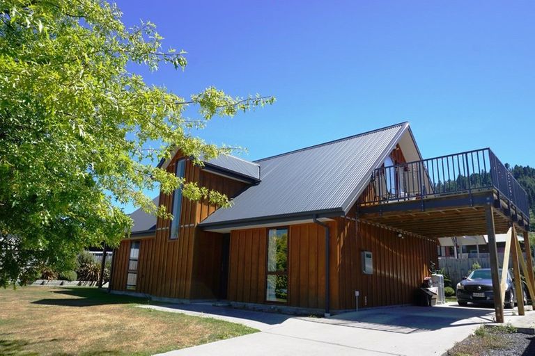 Photo of property in 28 Rutherford Crescent, Hanmer Springs, 7334