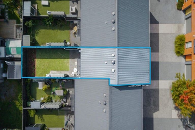 Photo of property in 5 Kerewhenua Crescent, Hobsonville, Auckland, 0616