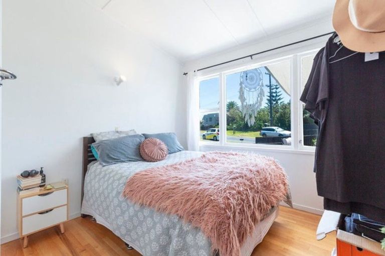 Photo of property in 126 Pukehina Parade, Pukehina, Te Puke, 3189