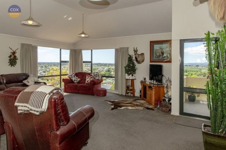 Photo of property in 89a Churchill Drive, Taradale, Napier, 4112