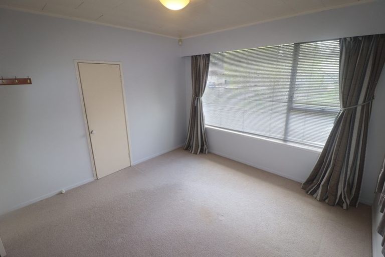 Photo of property in 25 Gladys Avenue, Glenfield, Auckland, 0629