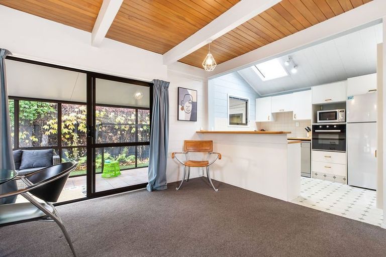 Photo of property in 115b Merivale Lane, Merivale, Christchurch, 8014