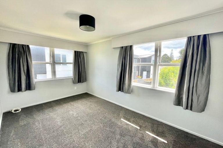Photo of property in 540 Weymouth Road, Weymouth, Auckland, 2103