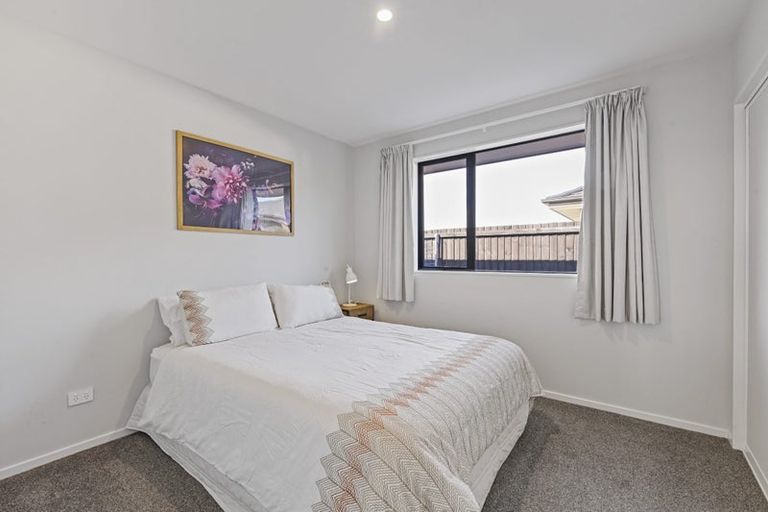 Photo of property in 22 Minerva Crescent, Woodend, 7610