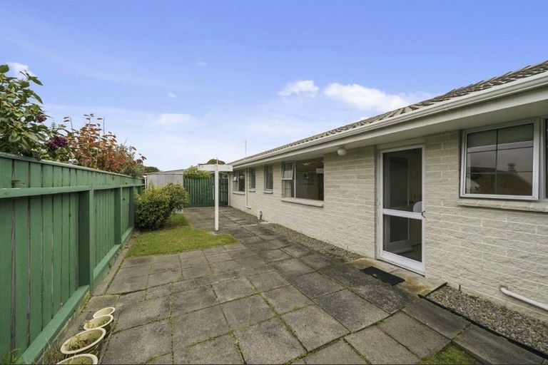 Photo of property in 28a Belvedere Avenue, Waikanae, 5036