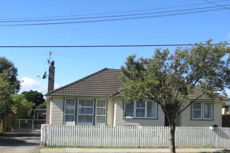 Photo of property in 2 Milton Street, Trentham, Upper Hutt, 5018